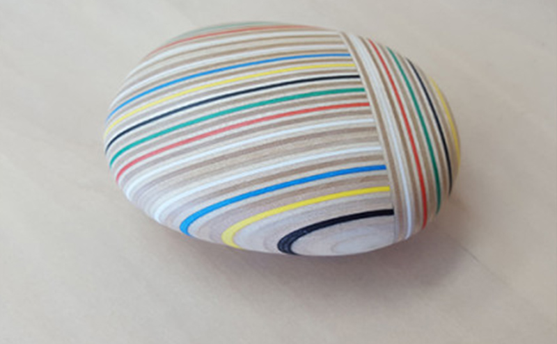 【ウッドデザイン賞受賞】 木製 ペーパーウェイト koishi-el olp 北海道 芦別市 滝澤ベニヤ