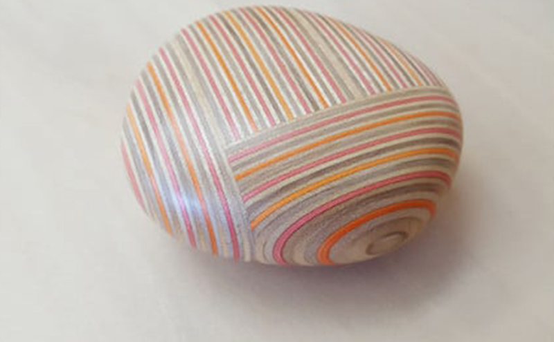 【ウッドデザイン賞受賞】 木製 ペーパーウェイト koishi-sq san 北海道 芦別市 滝澤ベニヤ