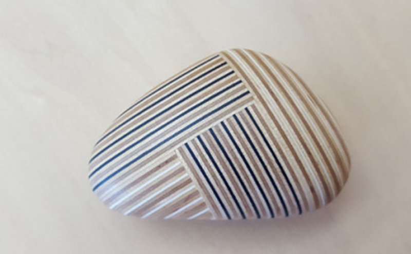 【ウッドデザイン賞受賞】 木製 ペーパーウェイト koishi-tr sanmix 北海道 芦別市 滝澤ベニヤ