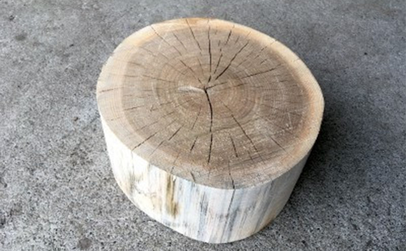 キャンプなどの薪割り台 北海道 芦別市 道央ランバー