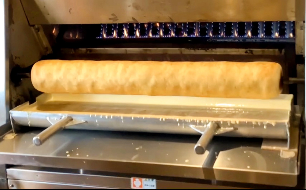 花あかりのソフトバウムクーヘン 2個セット(プレーン＆抹茶)