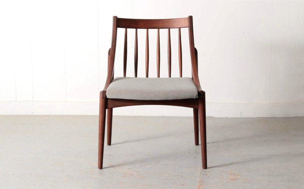 ダイニングチェア 幅広タイプ　ウォールナット 北海道  MOOTH インテリア 手作り 家具職人 椅子 家具 家具 家具 家具 家具 家具