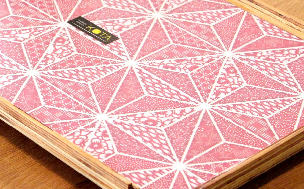 カフェトレー　大（和柄ブルーまたは和柄レッド）杉 北海道 KOTA インテリア 手作り 家具職人  モダン 家具 家具 家具 家具 家具 家具