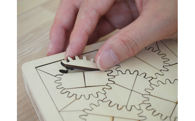 考えるおもちゃ　ギアパズル・ミニ 工芸品 玩具