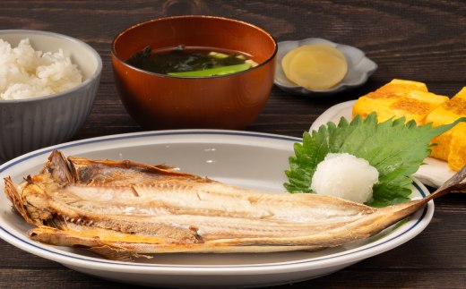 11-179 【年内配送12月15日入金まで】【訳アリ】不ぞろい　糠ほっけ10本セット