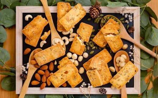 9-9 紋別銘菓「ガリンコ号」　10枚入