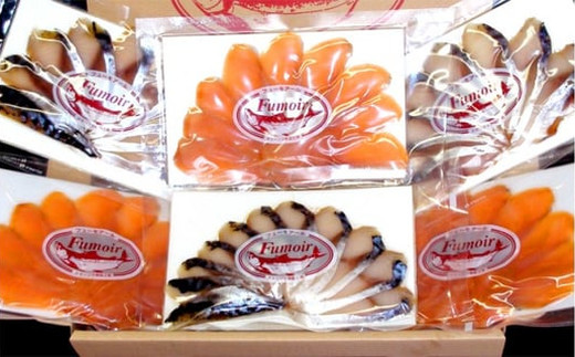 17-214 無添加・カラフト鱒とサバ・スモーク【2026年4月以降発送】 カラフト鱒60g×3＋サバ60g×3