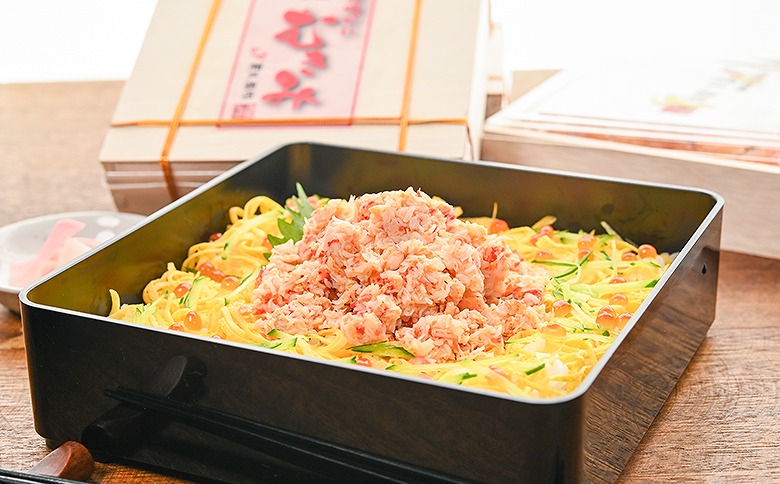 【12/31決済分まで1月中配送】 【北海道根室産】花咲かにむき身500g（化粧箱入） B-29001