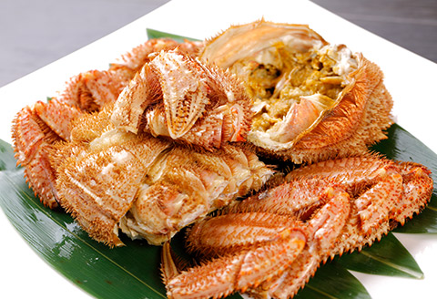 ＜12月21日決済分まで年内配送＞【北海道根室産】海鮮セット(毛がに、ホタテ貝柱、いくら) D-05001