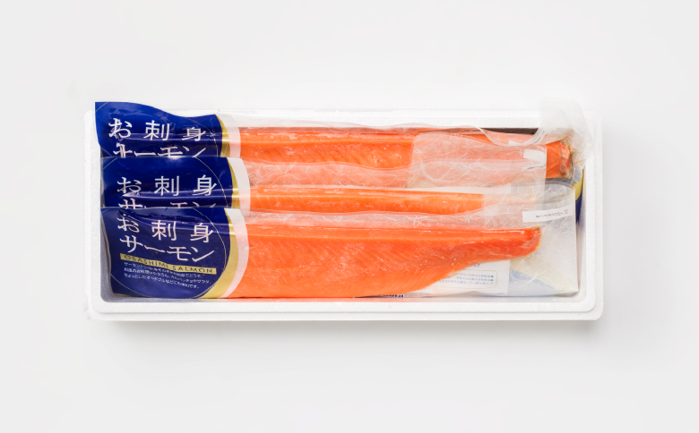 ＜12月14日決済分まで年内配送＞お刺身トラウトサーモン1kg A-09002