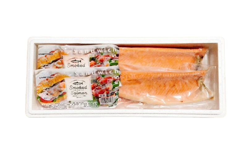 スモークサーモン2～3P(計400g)＆とろサーモンハラミ3～5枚(計1kg) A-09128