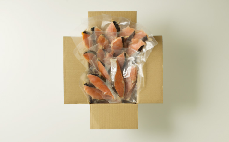 甘汐天然沖獲れ鮭1切×18P(約1kg) A-11132