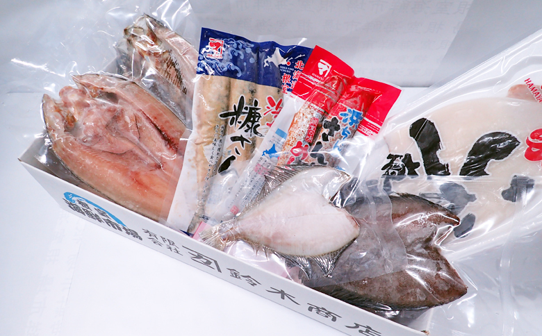 炉端セット7種(開きほっけ・開きにしん・宗八かれい・柳かれい・糠さんま・さんま明太・いか一夜干し) A-11259