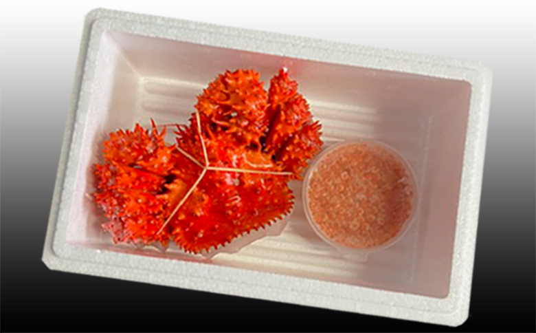 【12/31決済分まで1月中配送】 花咲かに300g前後～450g前後×1尾・いくら醤油漬け100g×1Pセット A-36027