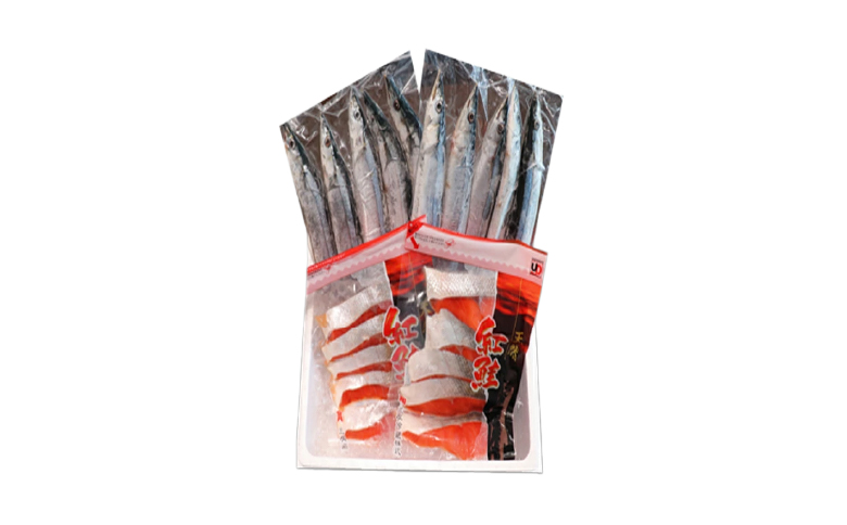 甘塩紅鮭5切×2P ・冷凍生さんま5尾入×2P A-70017
