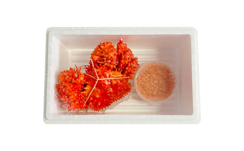 ＜12月21日決済分まで年内配送＞花咲かに300g前後～450g前後×1尾・いくら醤油漬け100g×1Pセット A-70027