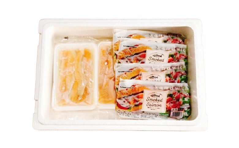 スモークサーモン3～5P(計600g)＆塩サーモンハラス220g×10P B-09093