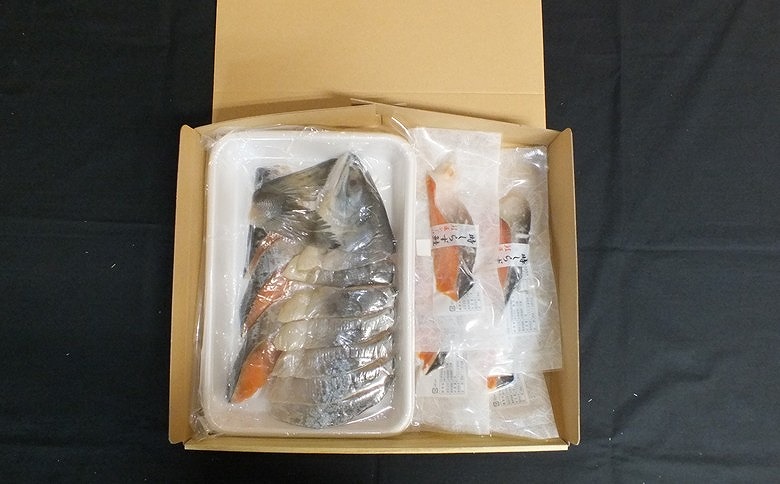 ＜12月21日決済分まで年内配送＞【北海道根室産】時しらず鮭切身600g×1P・1切×4P B-42112