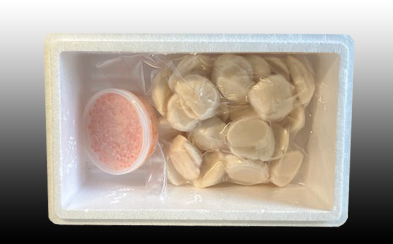 ＜12月21日決済分まで年内配送＞いくら醤油漬け100g×1P　ほたて貝柱500g×1P B-76006