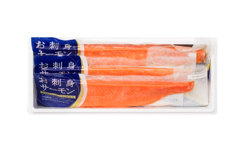 ＜12月14日決済分まで年内配送＞お刺身サーモン1.5kg、スモークサーモン800g C-09018