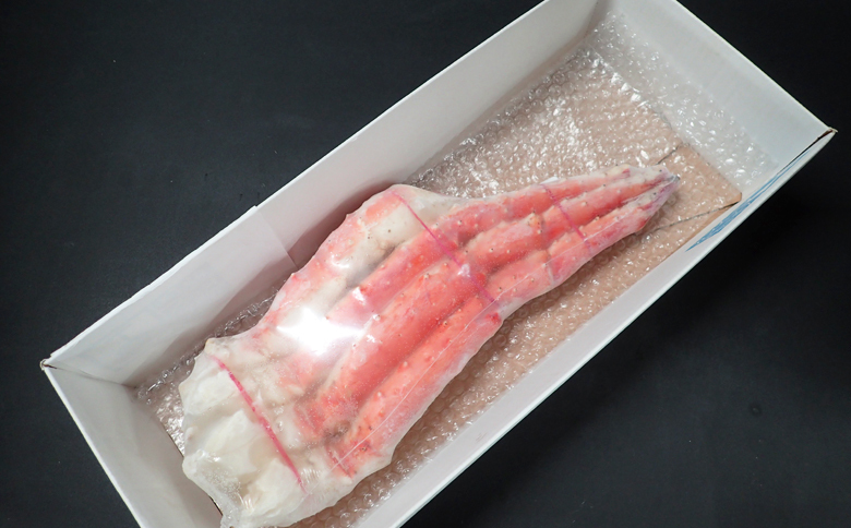 根室海鮮市場＜直送＞ボイルたらばがに脚約1kg×1肩 F-28031