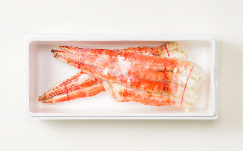 ＜12月21日決済分まで年内配送＞たらばがに足1kg×2肩 D-07010