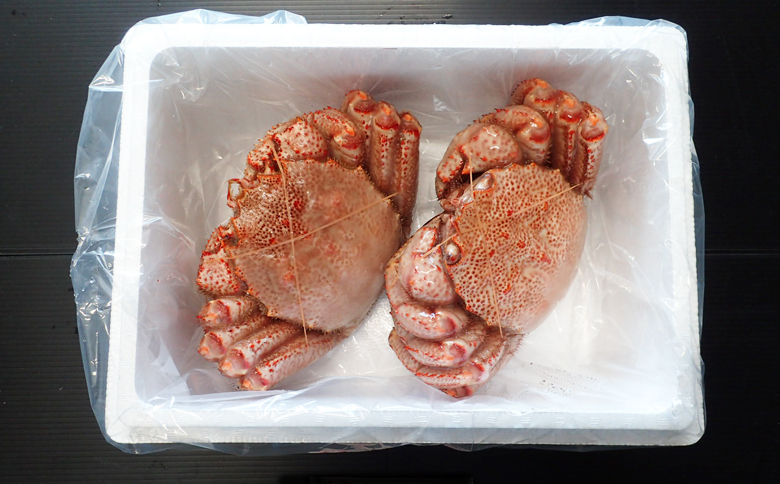 ＜12月10日決済分まで年内配送＞ボイル毛がに700～900g×2尾 D-14057