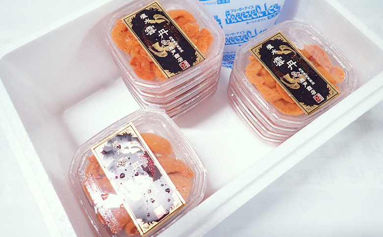 根室海鮮市場＜直送＞無添加むきたてエゾバフンウニ(赤系)塩水パック40～50g×10P[2026年1月中旬以降発送] D-28038