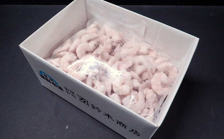 ＜12月10日決済分まで年内配送＞むきバナメイエビ約800g×1P(背ワタ除去済み) G-11067