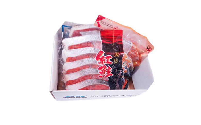 根室海鮮市場＜直送＞無添加甘塩天然鮭2種セット(計15切、約750g) G-28039