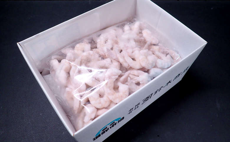 ＜12月10日決済分まで年内配送＞根室海鮮市場＜直送＞むきバナメイエビ約800g×1P(背ワタ除去済み) G-28067