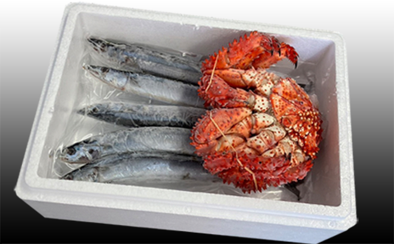 【北海道根室産】花咲かに300g前後～450g前後×1尾、冷凍生さんま5尾×1P G-76002