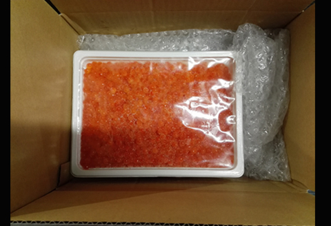 根室海鮮市場＜直送＞いくら醤油漬け(鮭卵)160g×2P(計320g) A-28101