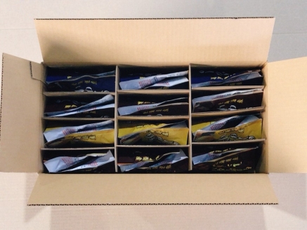 ＜12月14日決済分まで年内配送＞ほたてのバター醤油といわし煮付けレトルトセット A-09063