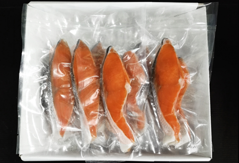 根室海鮮市場＜直送＞甘汐天然沖獲れ鮭1切×18P(約1kg) A-28135