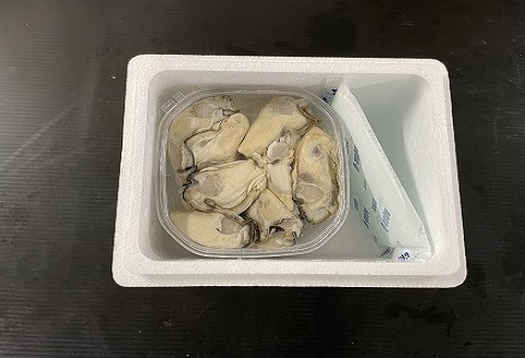 ＜12月21日決済分まで年内配送＞【北海道根室産】牡蠣むき身150g×4P[11月上旬以降発送] A-54007