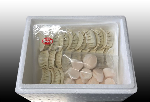 ＜12月21日決済分まで年内配送＞餃子25個×1P、ほたて貝柱200g×1P A-70043