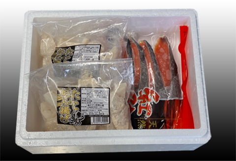 ＜12月21日決済分まで年内配送＞たこ唐揚げ250g×2P、甘塩紅鮭5切×1P A-70057