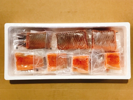 スモークサーモン1kg＆とろサーモンハラミ燻製焼き1kg B-09070