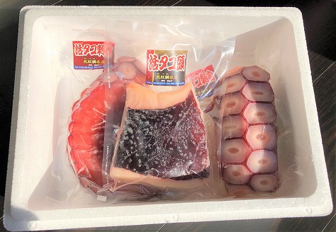 ＜12月21日決済分まで年内配送＞【北海道根室産】活タコお刺身セット(詰め合わせ1kg以上) B-15001