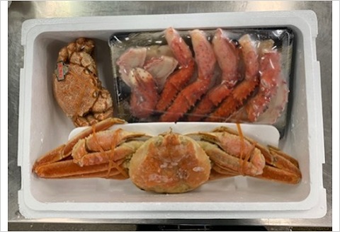 ＜12月21日決済分まで年内配送＞かに3種セット(毛がに・花咲がに・ずわいがに) D-01036