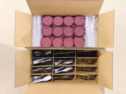 ＜12月14日決済分まで年内配送＞ほたてのバター醤油と焼きほぐし鮭セット C-09022