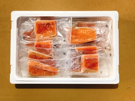 とろサーモンハラミ燻製焼き4kg C-09030