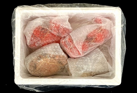 【北海道根室産】ボイル毛がに2尾(計約800g)、ボイル花咲がに2尾(計約800g) C-42083