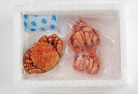 【北海道根室産】花咲ガニむき身甲羅盛り70g×2P、毛がに約450g×1尾 C-45013