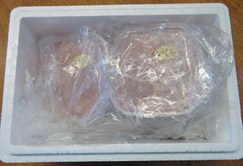 ＜12月21日決済分まで年内配送＞【北海道根室産】生冷凍たらばがに脚、醤油イクラセット C-59018