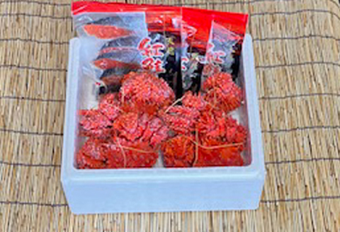 ＜12月21日決済分まで年内配送＞花咲かに300g前後～450g前後×4尾・甘塩紅鮭5切×3P C-76040