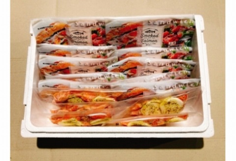 ＜12月14日決済分まで年内配送＞スモークサーモン2kg＆スモークサーモンカプレーゼ1.2kg D-09033