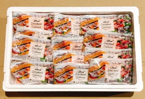 スモークサーモン8～16P(計2kg)＆とろサーモンハラミ15～25枚(計5kg) D-09046