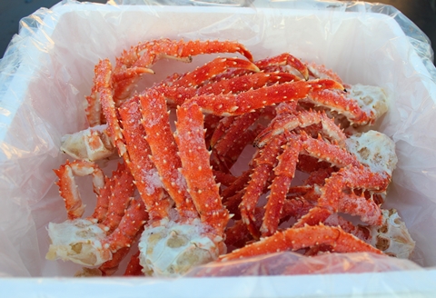 <年内配送可>本タラバガニ肩足 1.5kg詰合せ D-57023